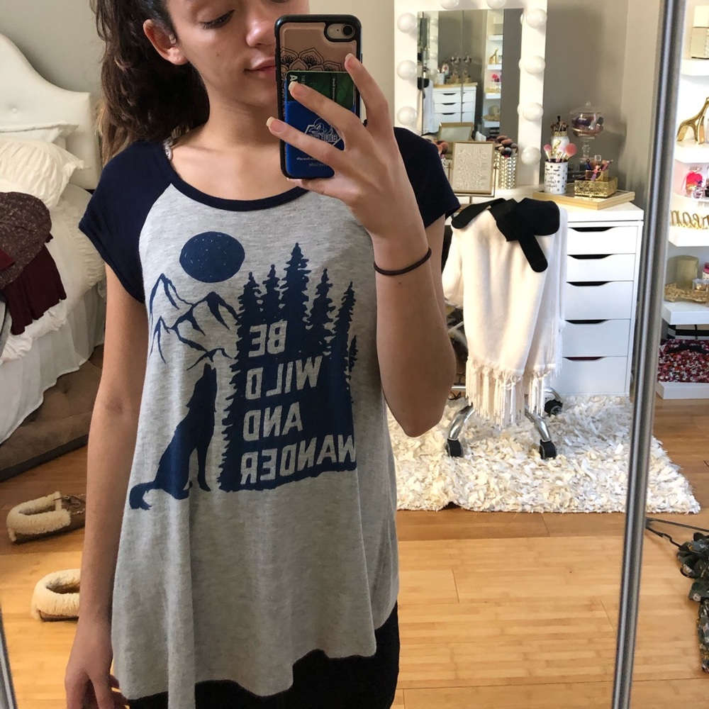 Graphic tee